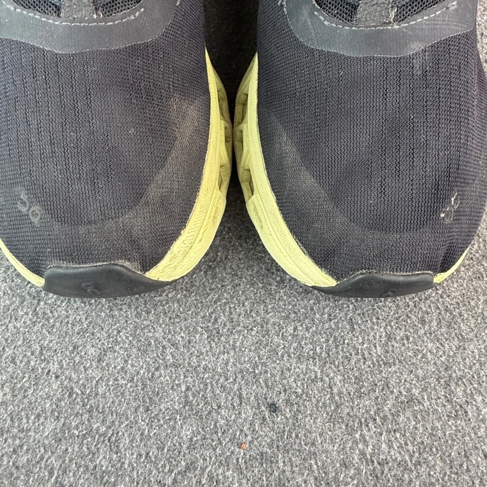 On Cloudmonster Mens 9.5 Running Shoes Black 61.98434 Low Top Sneaker